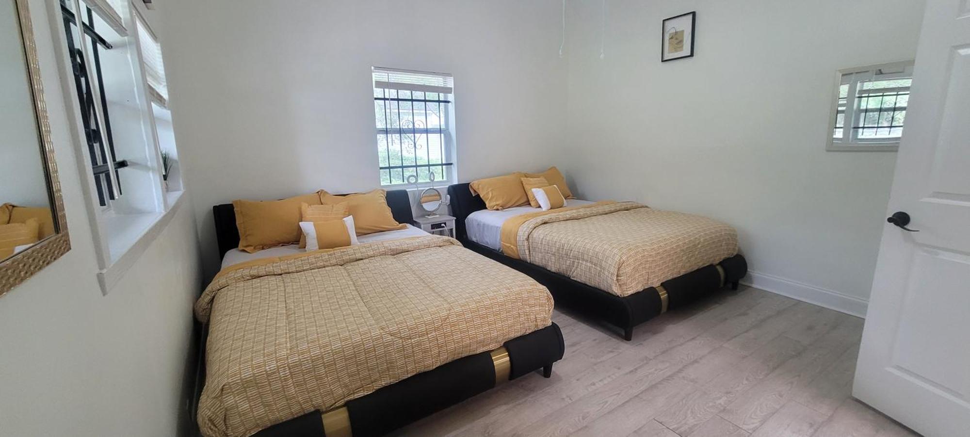 Large, Central, Lovely & Cozy 4Bed/2Bath - House By Everbank Stadium Jacksonville Zewnętrze zdjęcie